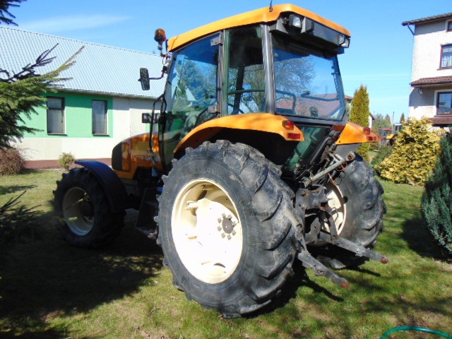 Renault Ergos 90 — zdjęcie 2