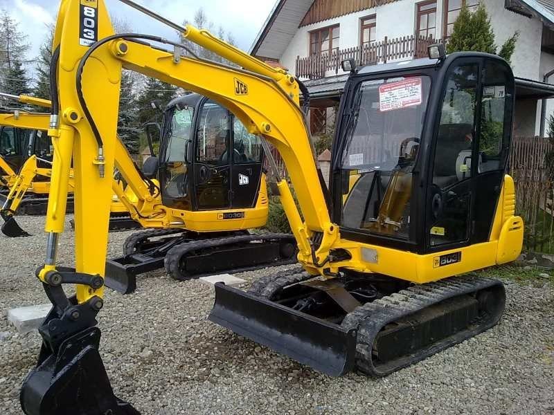 JCB 803 Plus - koparka gąsienicowa - r: 2005 — zdjęcie 1
