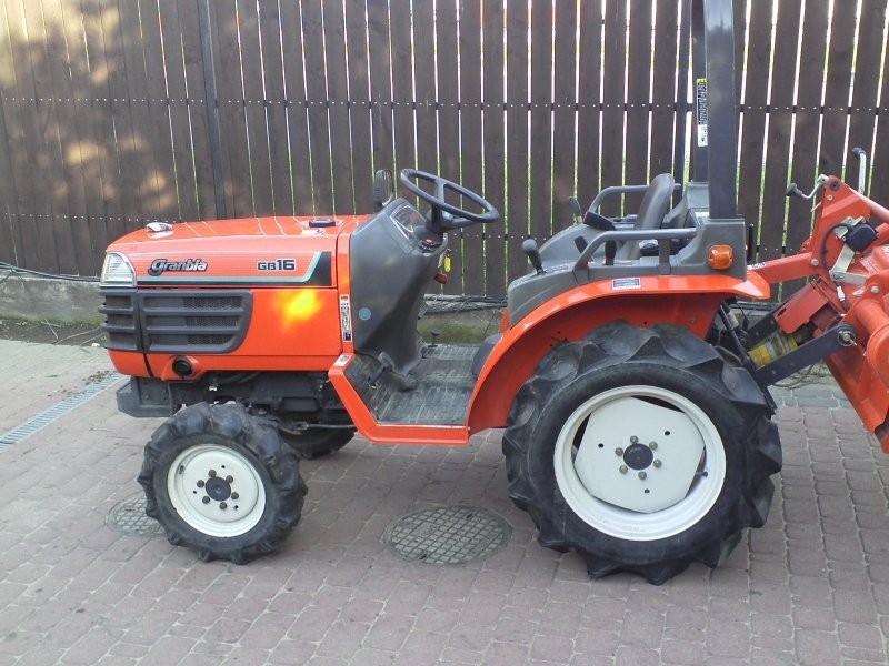 Traktorki ogrodnicze Kubota Iseki Yanmar.Sprzedaż ciągniczków Warszawa — zdjęcie 6