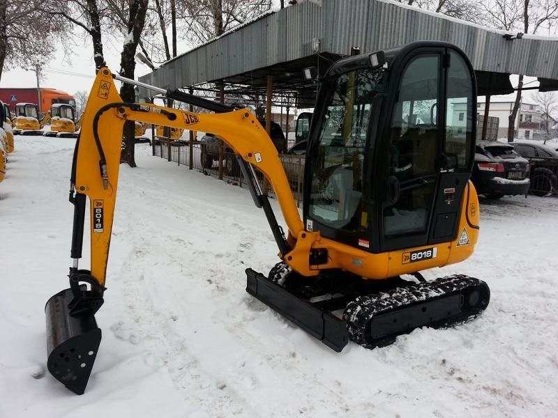 JCB 8018 minikoparka 1,5t - rok: 2010