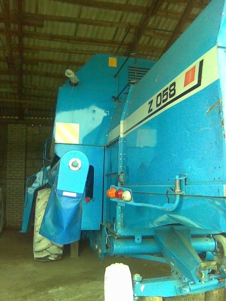 Sprzedam kombajn BIZON Z 058 record