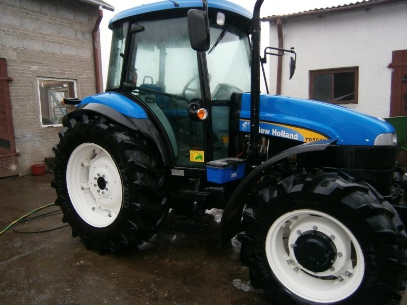 Kupię ciągnik New holland  I CASE z turem lub bez — zdjęcie 1