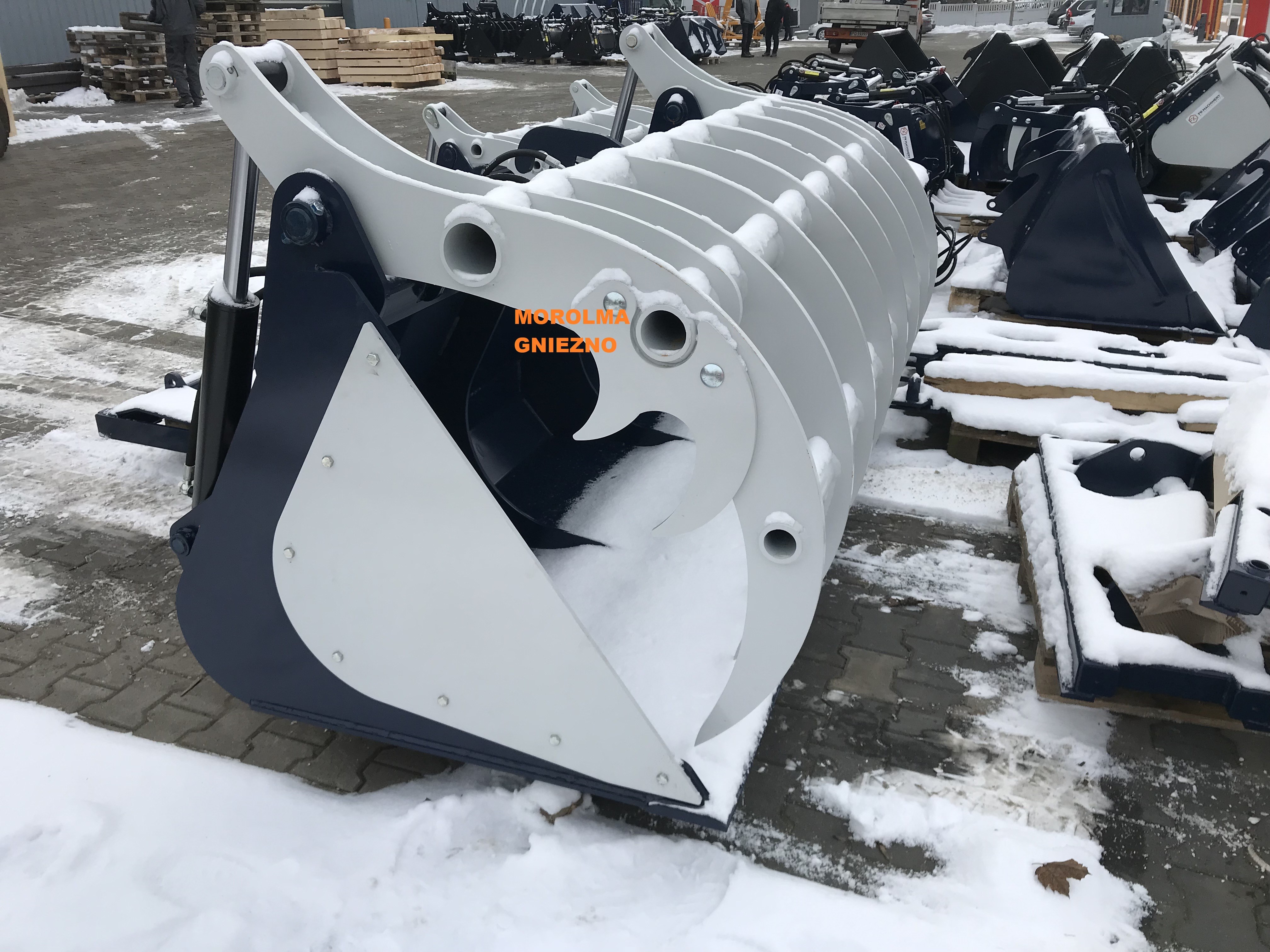 Łyżka z dociskiem łyżkokrokodyl szufla GOLIAT FK MACHINERY 1116 kg  — zdjęcie 5
