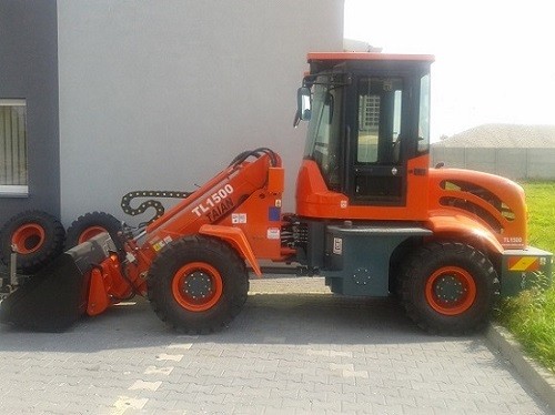 ŁADOWARKA TELESKOPOWA TAIAN TL1500 — zdjęcie 2