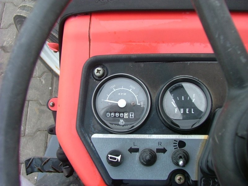 Mini traktorek Shibaura SLI 1603, 15KM, 4x2 — zdjęcie 4