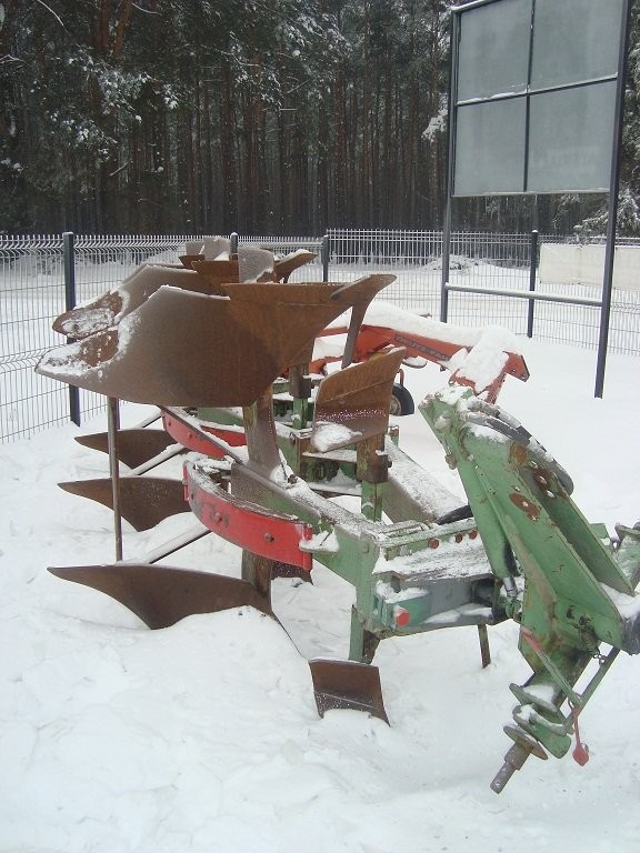 Pług obrotowy — zdjęcie 4