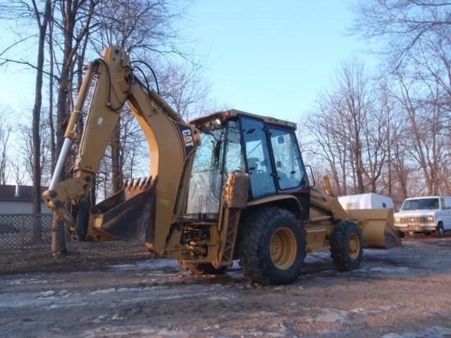 Caterpillar 420D — zdjęcie 3