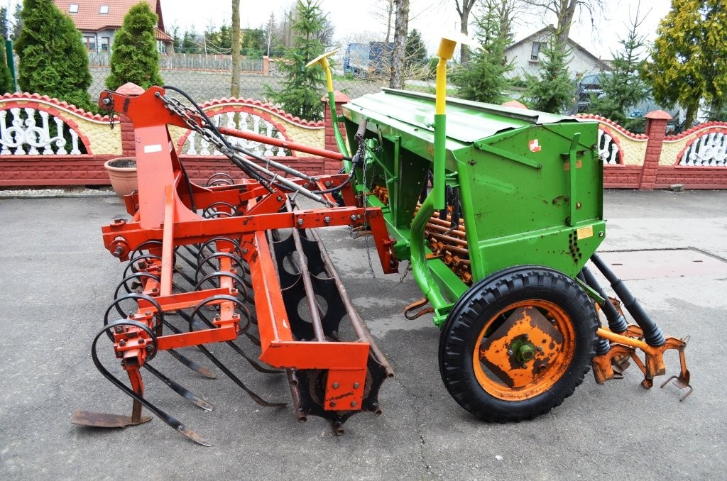 Amazone D7 SPECJAL 30 - 2000 — zdjęcie 3