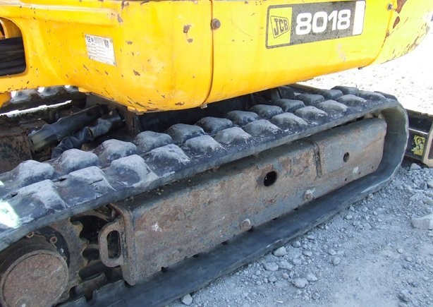 minikoparka JCB 8018, rok 2006 — zdjęcie 4