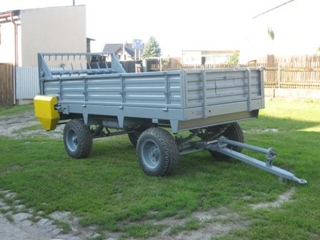 Fliegl - 1987 - Sprzedam rozrzutnik obornika 3,5t — zdjęcie 3