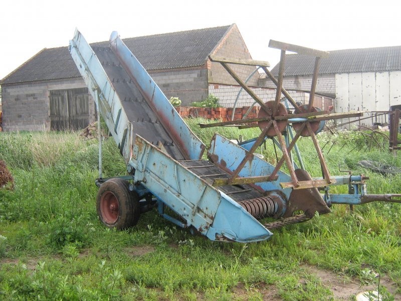 KOSIARKO ŁADOWACZ