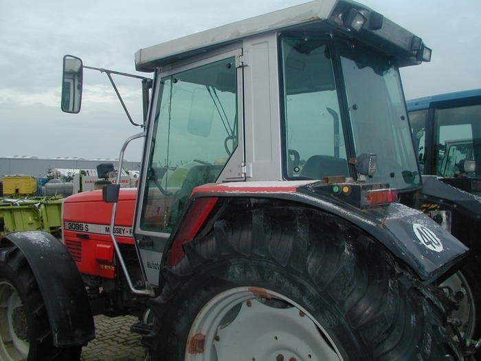 Massey Ferguson 3095 — zdjęcie 3