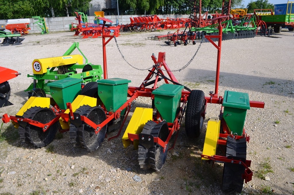 Siewnik do kukurydzy Mechaniczny MEPROZET RATY 0% — zdjęcie 4