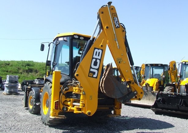 koparko ładowarka JCB 3CX Sitemaster ECO- rok 2010 — zdjęcie 2