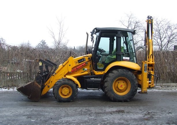 JCB 3CX Contractor z roku 2002 — zdjęcie 3
