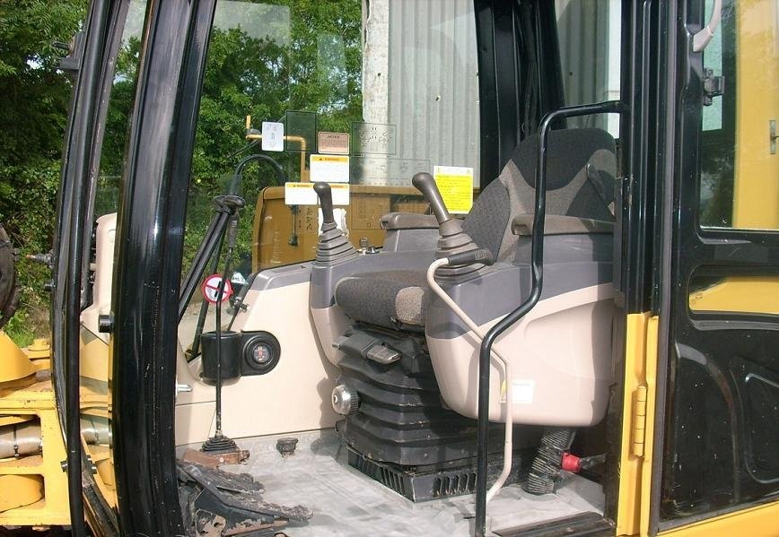 2007 CAT 307C — zdjęcie 5
