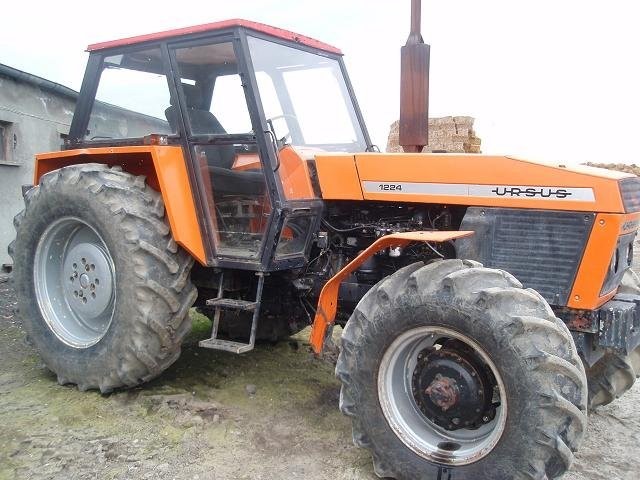 URSUS 1224 Turbo — zdjęcie 3
