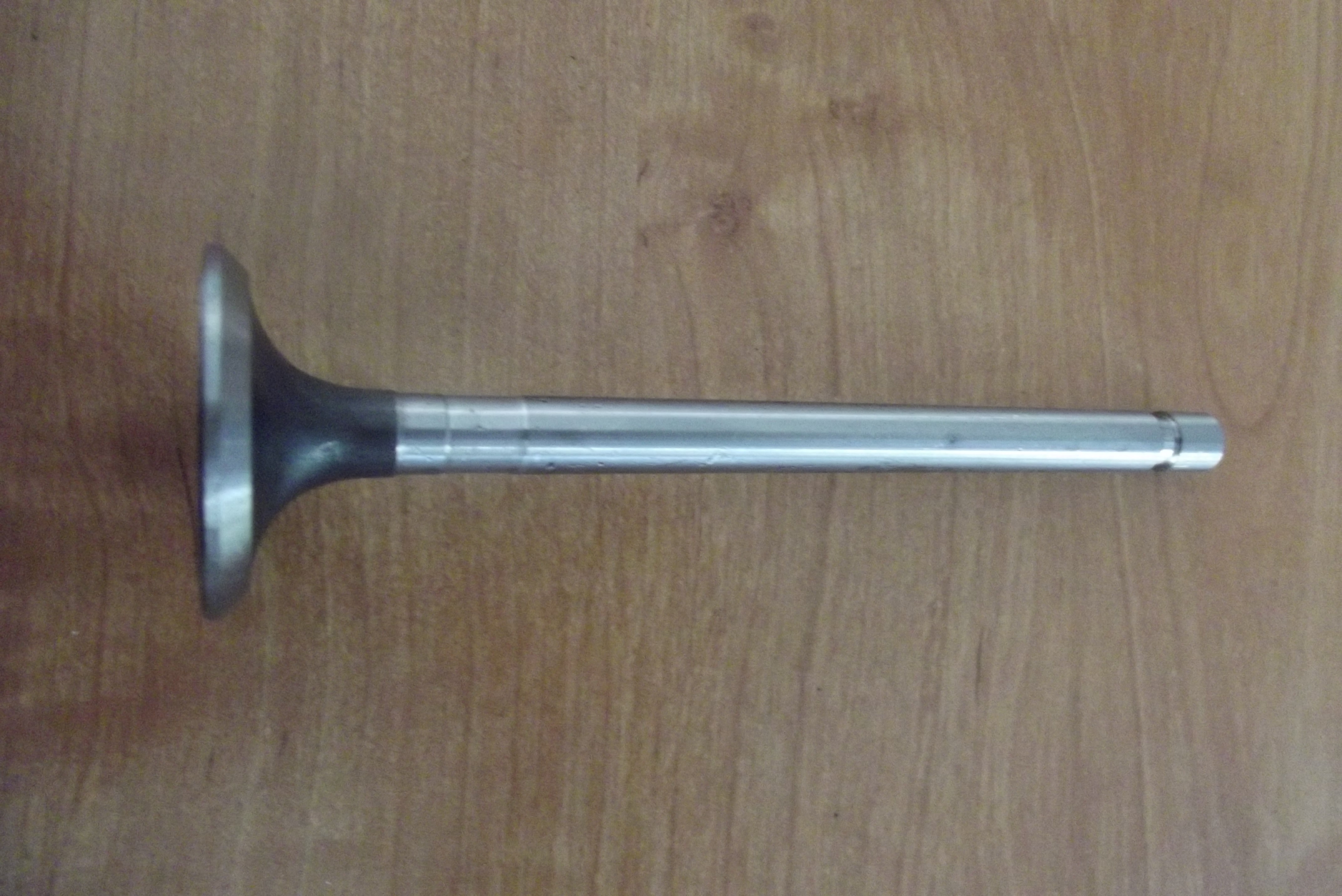  Zawór ssący, wydechowy T 130 ORYGINAŁ — zdjęcie 2