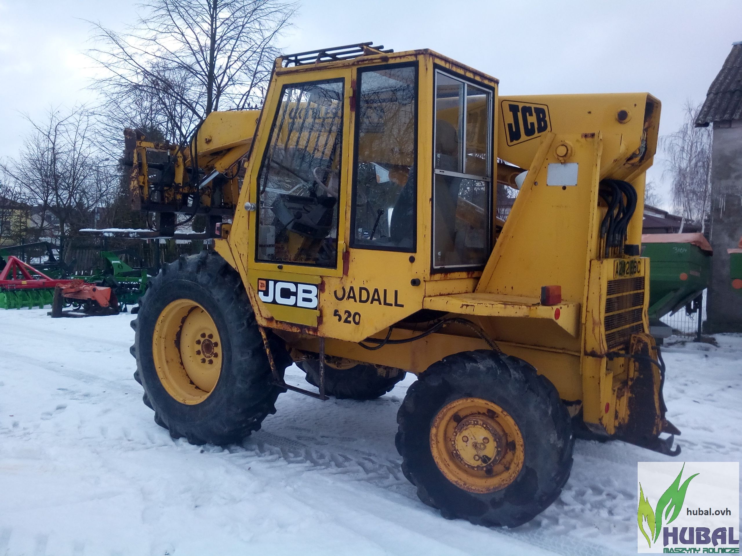 Ładowarka teleskopowa JCB 520-4 — zdjęcie 4