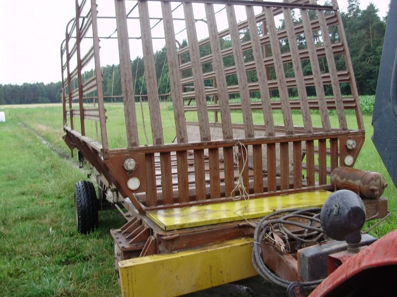 Przyczepa samozbierajaca — zdjęcie 1