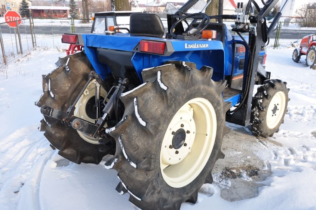 Iseki TA270F 27KM 4x4 ładowacz rewers - 1990 — zdjęcie 3