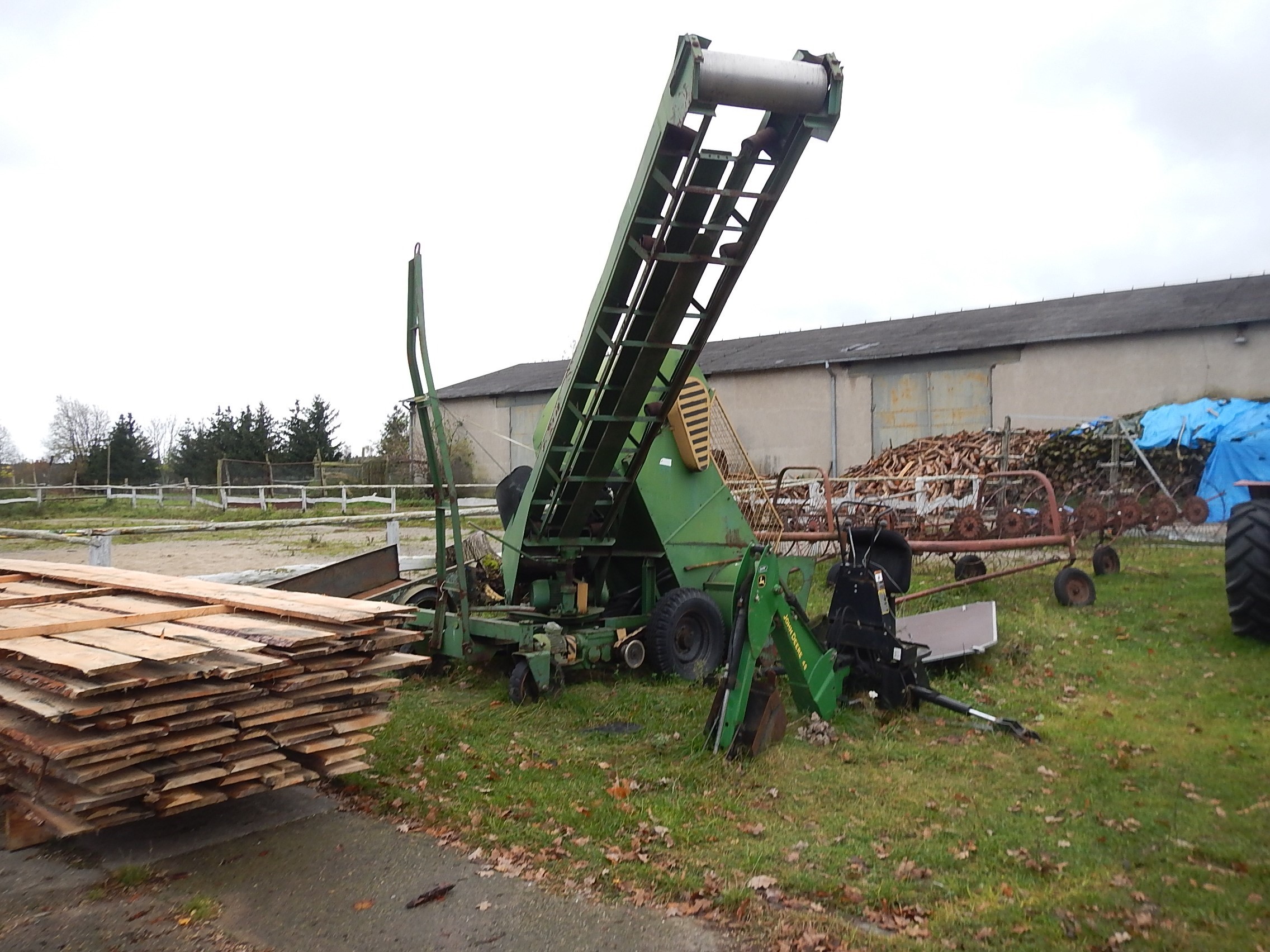 Urządzenie do przemieszczania materiałów sypkich - dosuszania  zboża — zdjęcie 1