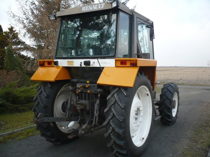 RENAULT — zdjęcie 6
