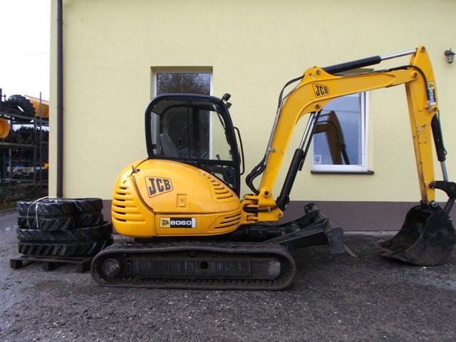 Koparka gąsienicowa JCB 8060 — zdjęcie 4