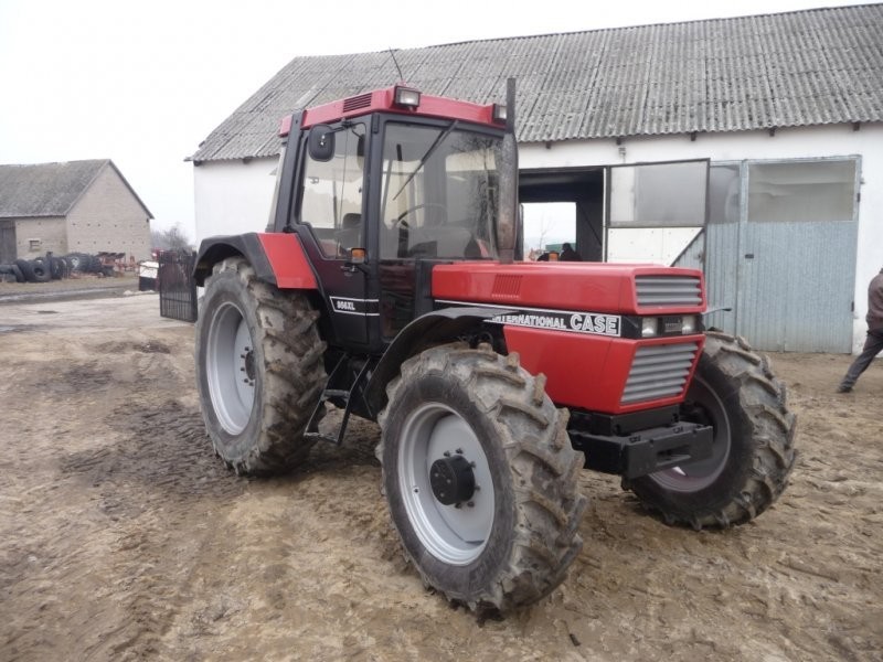 CASE INTERNATIONAL 956XL