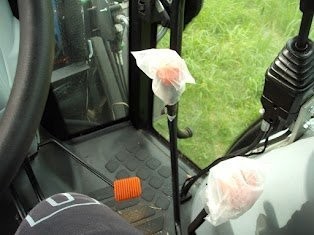 Ciągnik rolniczy NEW HOLLAND TD 5050 — zdjęcie 3