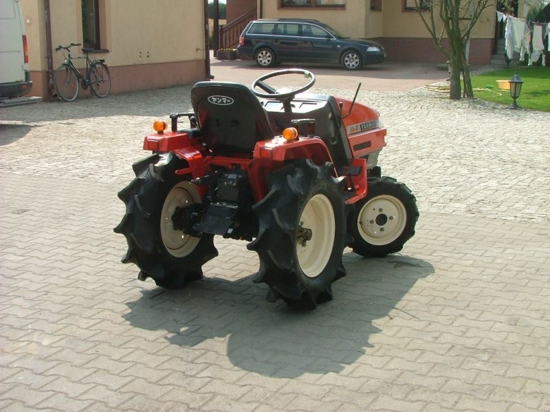 Mini traktor Yanmar Ke-3D 13,5KM, 4x4 — zdjęcie 1