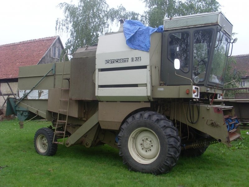 kombajn zbozowy fortschritt e 514 — zdjęcie 1