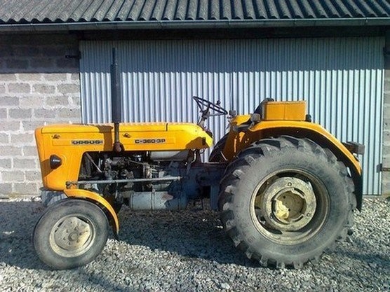 Ciągnik URSUS C-360 3P — zdjęcie 1