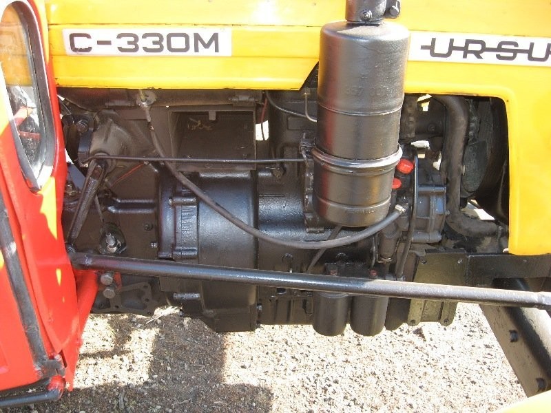 Sprzedam Ursusa C 330. rok 1988  — zdjęcie 4