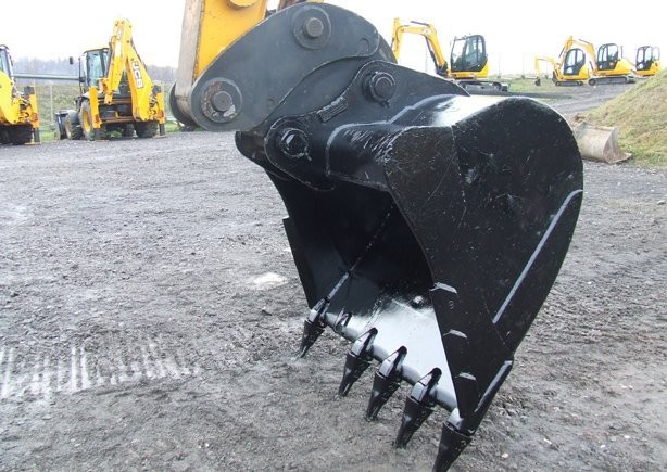Koparka gąsienicowa JCB JS220LC- używana — zdjęcie 5
