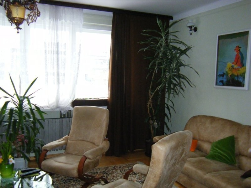 dom 4-ro kondygnacyjny Tarnów — zdjęcie 3