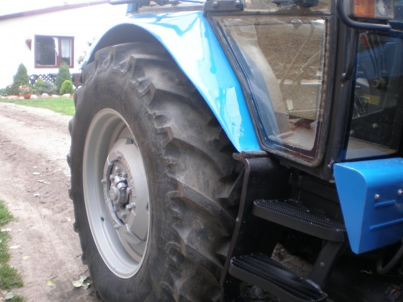 Mtz pronar 1025a 2004r stan idealny z turem 1025 a — zdjęcie 3