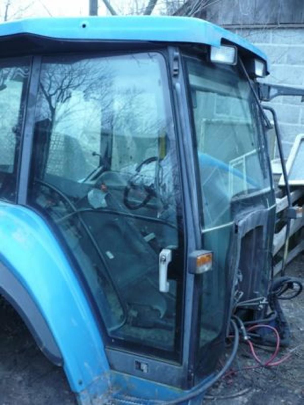 Kabina New Holland 8670,8770,8870,8970,Ford g170,g190,g210,g240 — zdjęcie 2