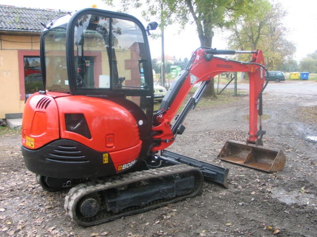 JCB 8026 CTS 2013 - koparka JCB - sprzedam — zdjęcie 4