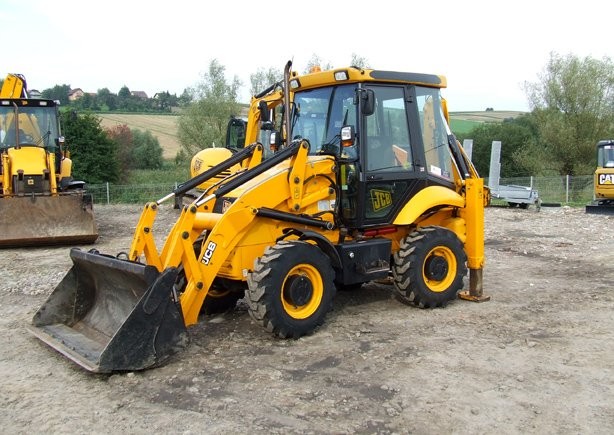 JCB 2CX Streetmaster — zdjęcie 1