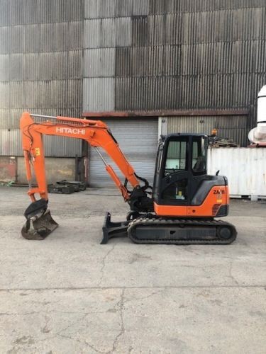 Koparka Hitachi ZX VI0 US C33LR - Stan idealny — zdjęcie 1
