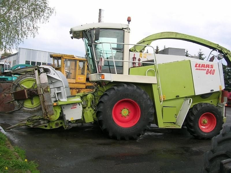 CLAAS JAGUAR 840 + PRZYSTAWKA RU 450 XTRA Z 2005 ROKU — zdjęcie 2