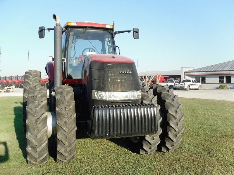 2010 CASE IH MAGNUM 335