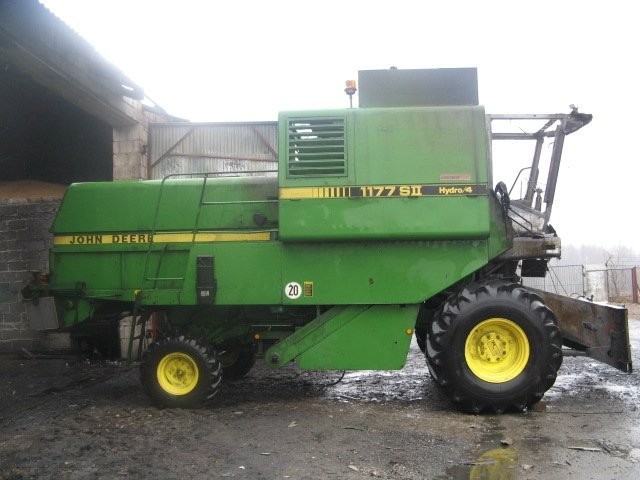 john deere 1177 hydro/4 czesci heder — zdjęcie 3
