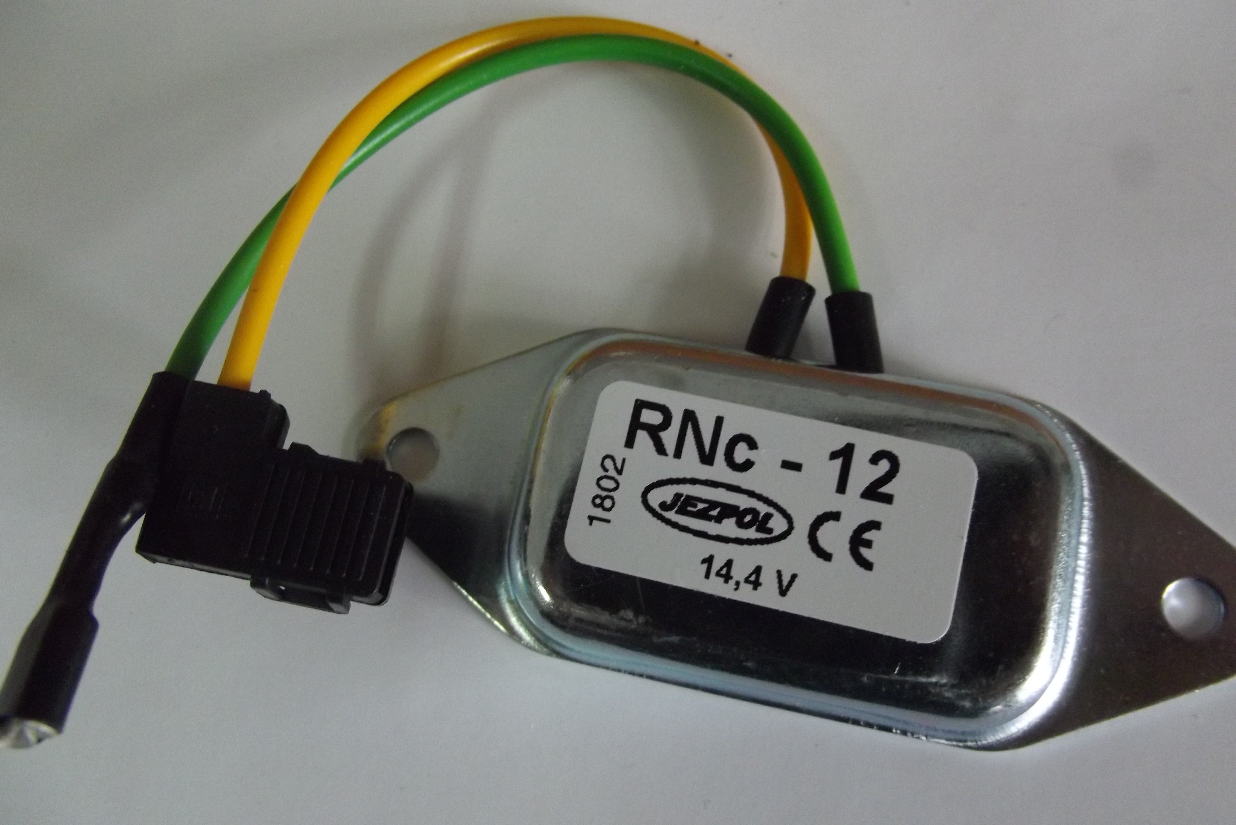Regulator napięcia alternatora 14,4V RNC-12 URSUS C330/C360.     — zdjęcie 3