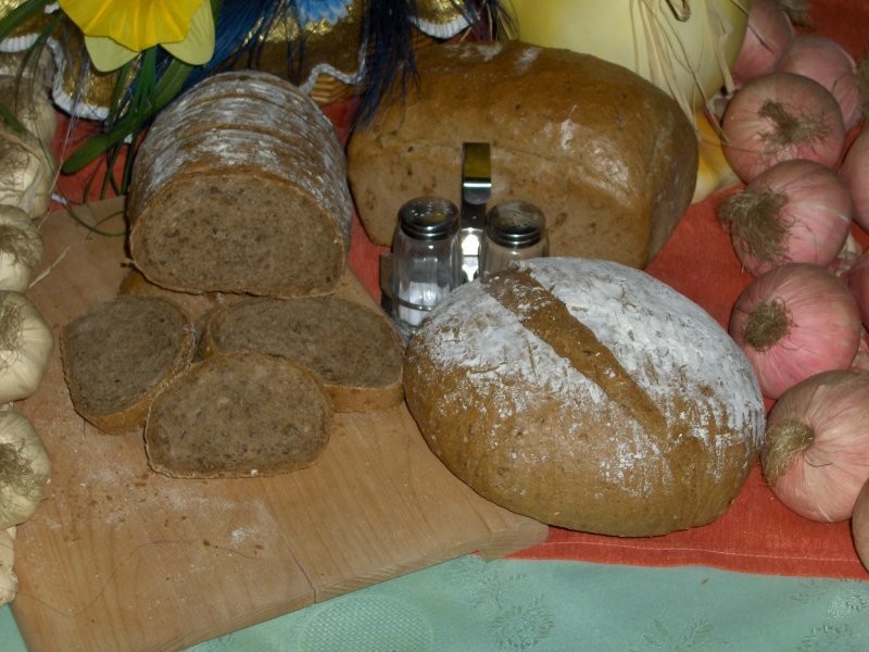 NEGRO NATURALNY ZACIEMNIACZ PIECZYWA