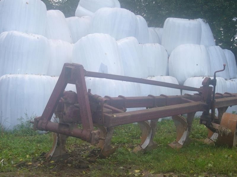 Pług 6 skibowy BEKAS — zdjęcie 3