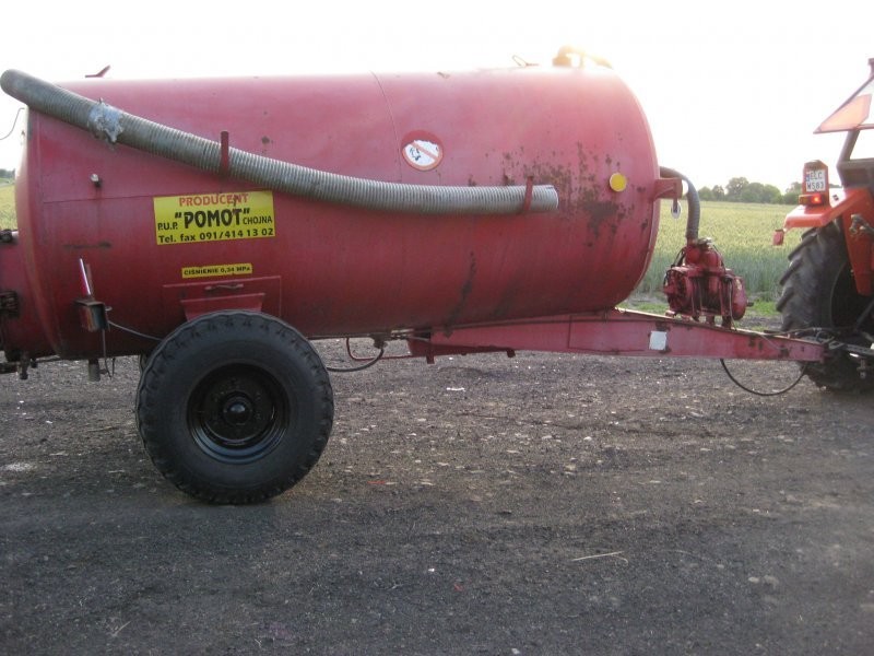 Beczkowóz Pomot 4000L,2001 rok — zdjęcie 1