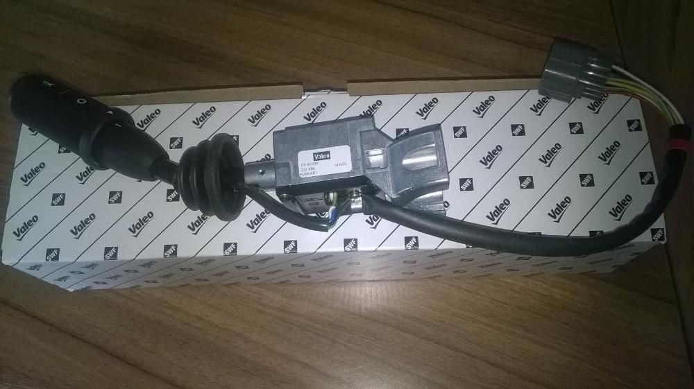 Manetka do maszyn budowlanych JCB Denison — zdjęcie 1