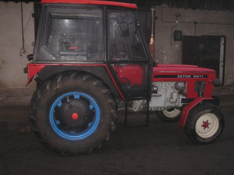 sprzedam ciągnik rolniczy Zetor 6718 60KM — zdjęcie 2